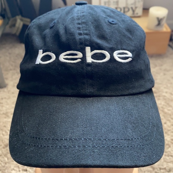 Bebe hat 🧢